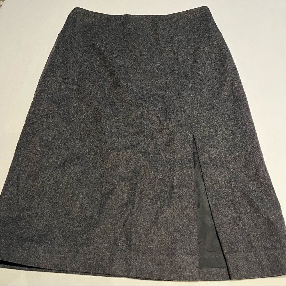 Banana Republic Stretch Skirt Gray Size 2 Wool Blend Pencil Midi